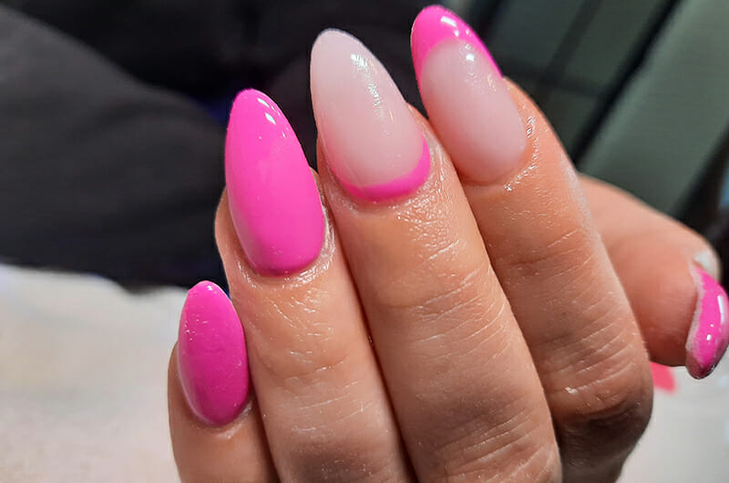 Roze nagels